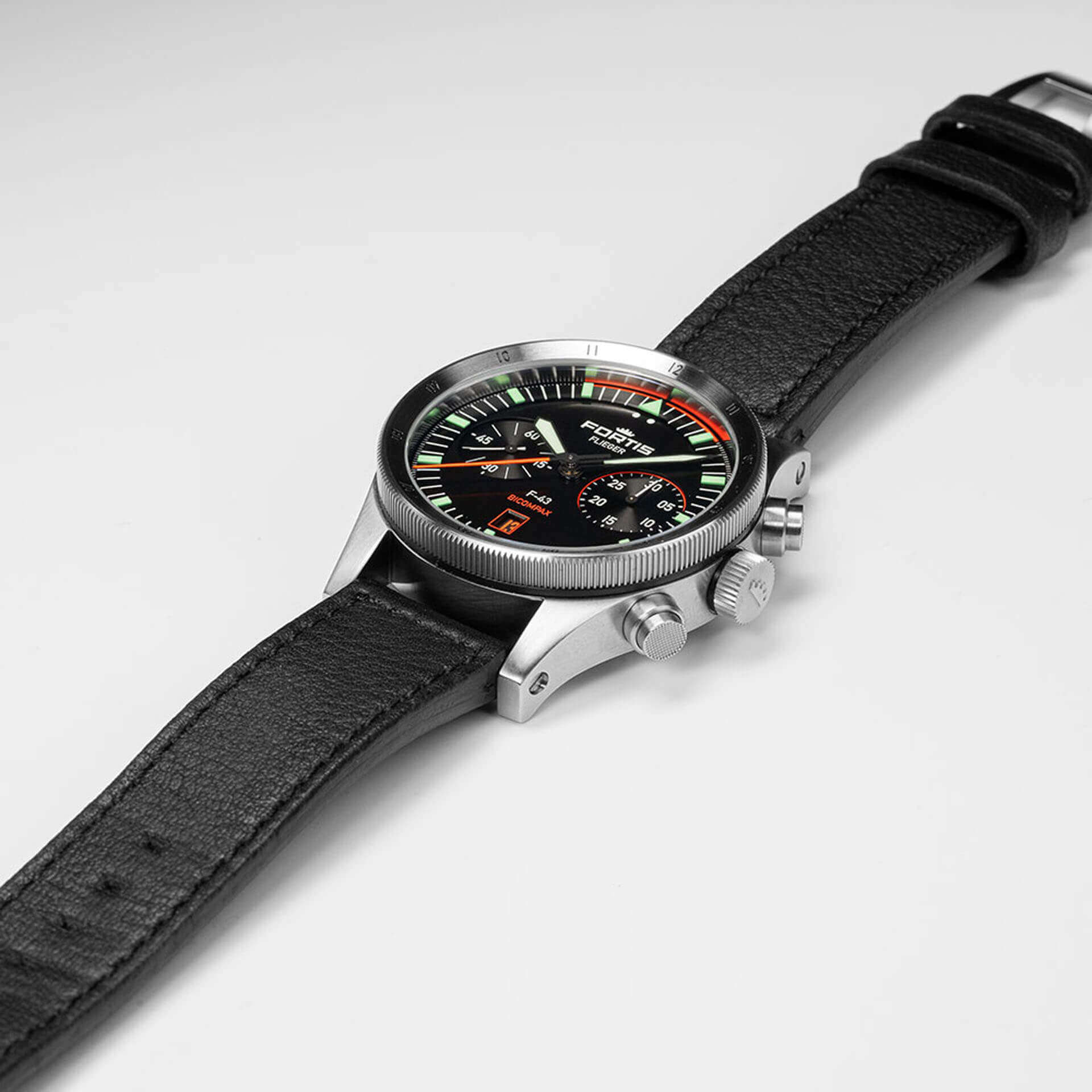 Fortis Flieger F-43 Bicompax auf Lederband – Bild 5