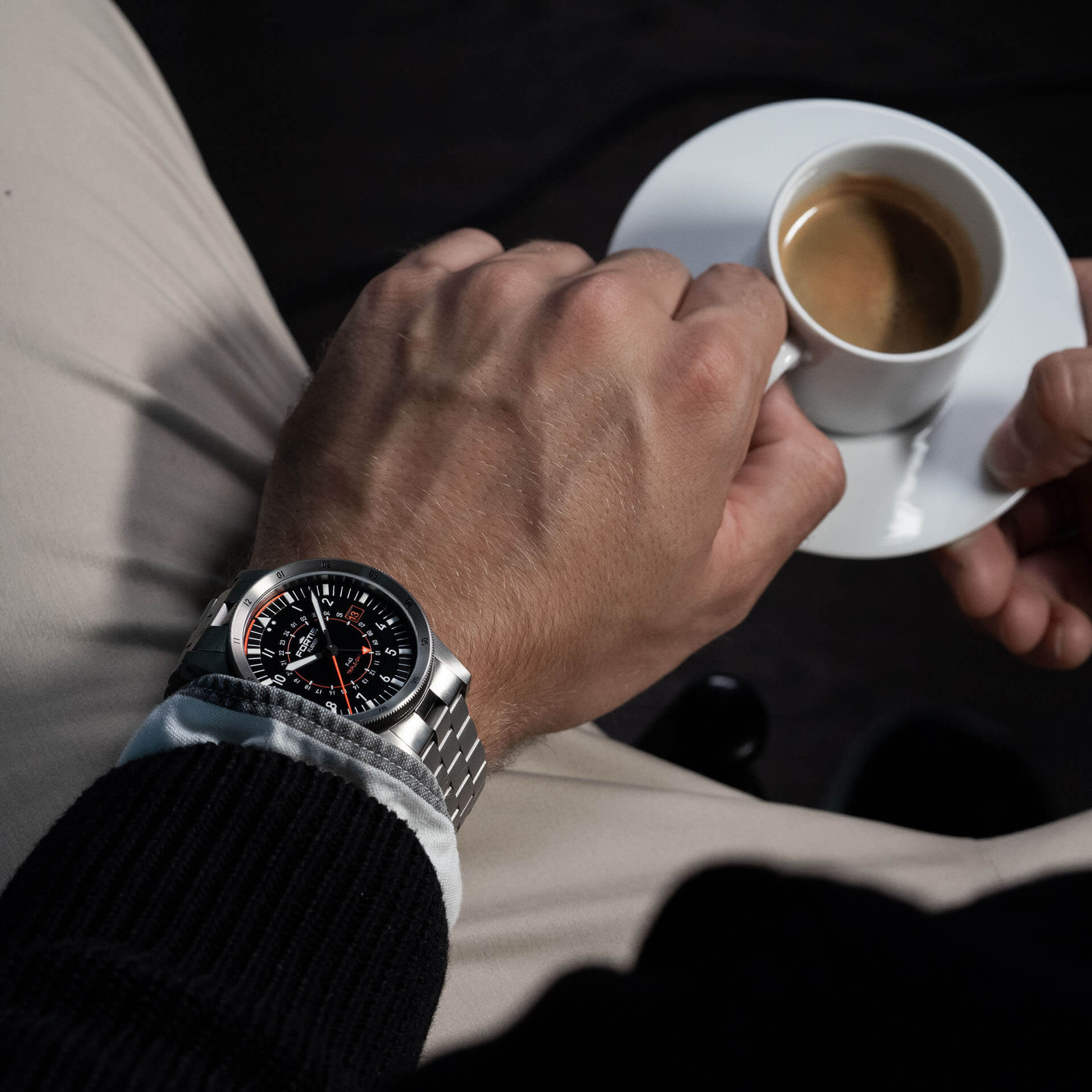 Fortis Flieger F-43 Triple GMT – Bild 6
