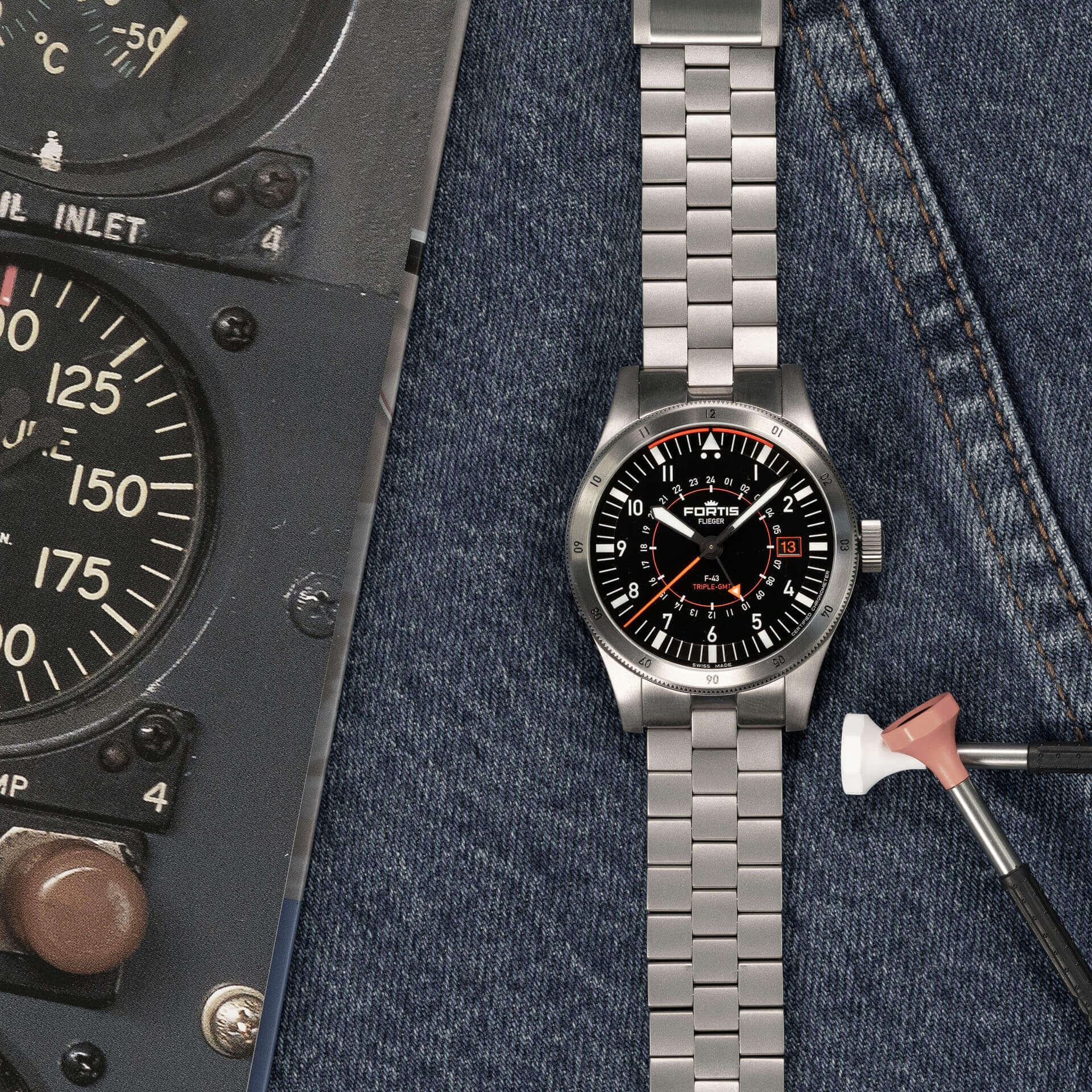 Fortis Flieger F-43 Triple GMT – Bild 7