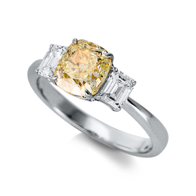 Ring 18 kt WG+GG, GIA2205007412