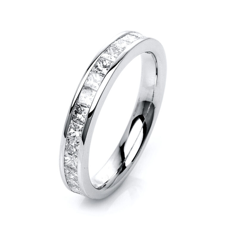 Ring 18 kt WG