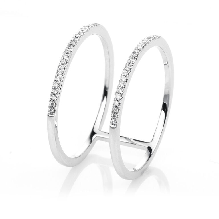 Ring 18 kt WG
