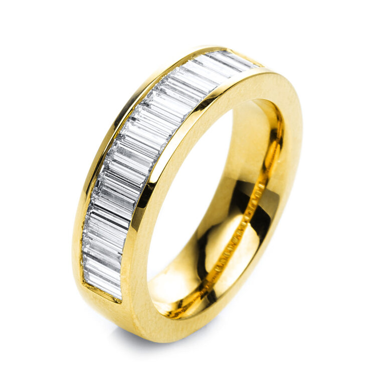 Ring 18 kt GG