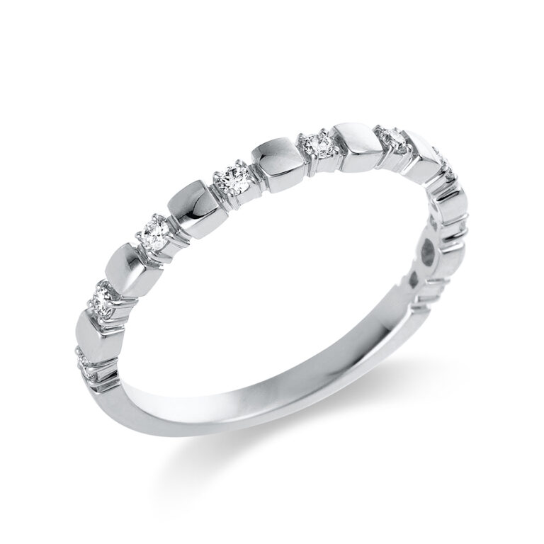 Ring 18 kt WG